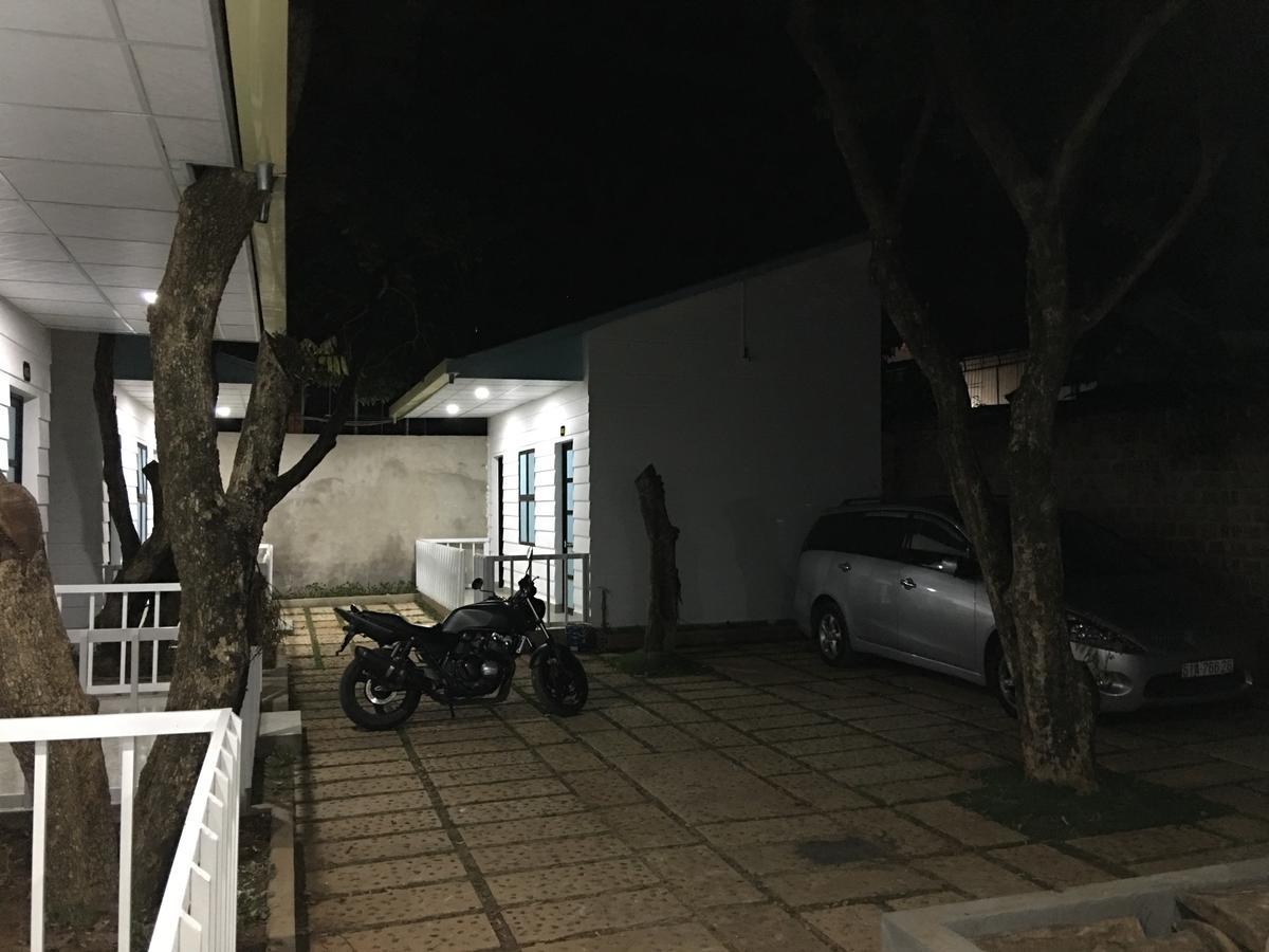Hani House Plây Ku Exterior foto